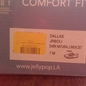 New Jellypop Dark Tan canvas sneaker women's 7 NIB
